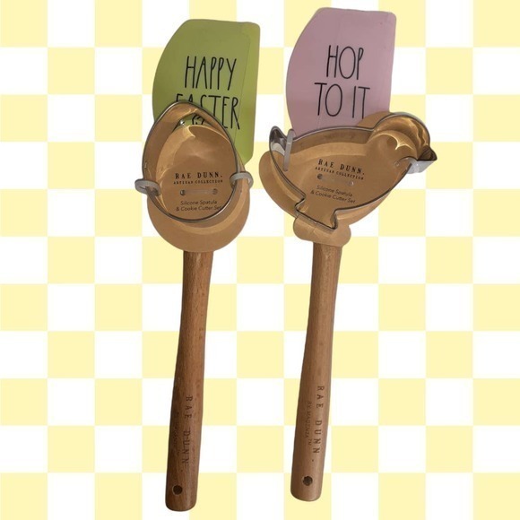 NEW 4 Piece RAE‎ DUNN Set Kitchen Baking Gift Easter Spatulas Cookie Cutters - Picture 1 of 2